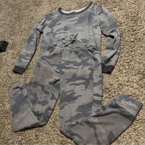 Women’s Gray Camouflage Matching Set